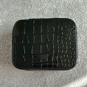 Black Croc Faux Leather Travel Jewelry Case Z Gallerie EUC